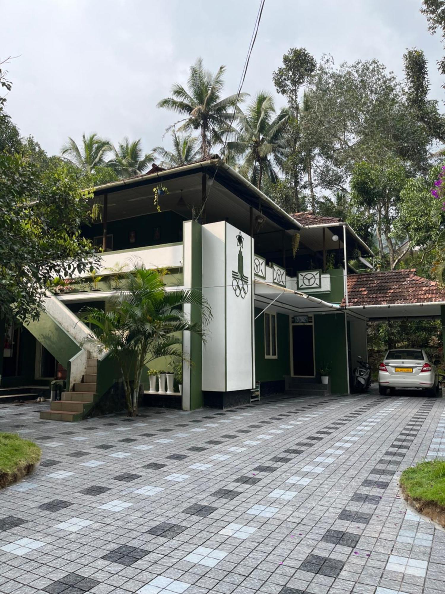 Maliyeckal Homestay Munnar Εξωτερικό φωτογραφία